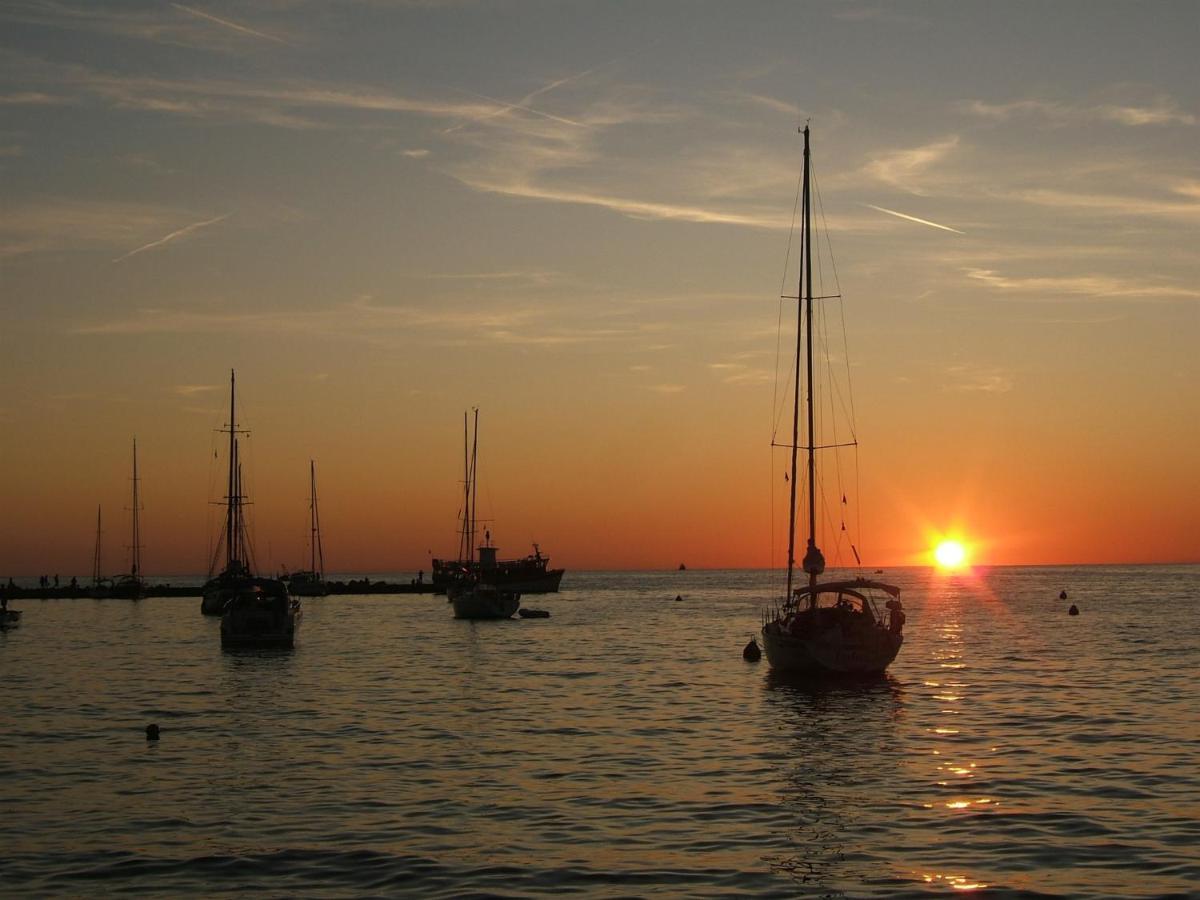 Irena A2 Appartement Novigrad Istria Buitenkant foto